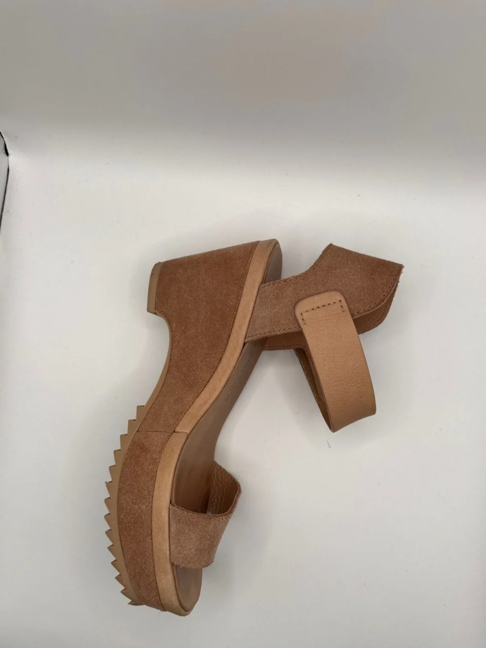 Pedro Garcia Suede Platform Sandals - Nude/Tan